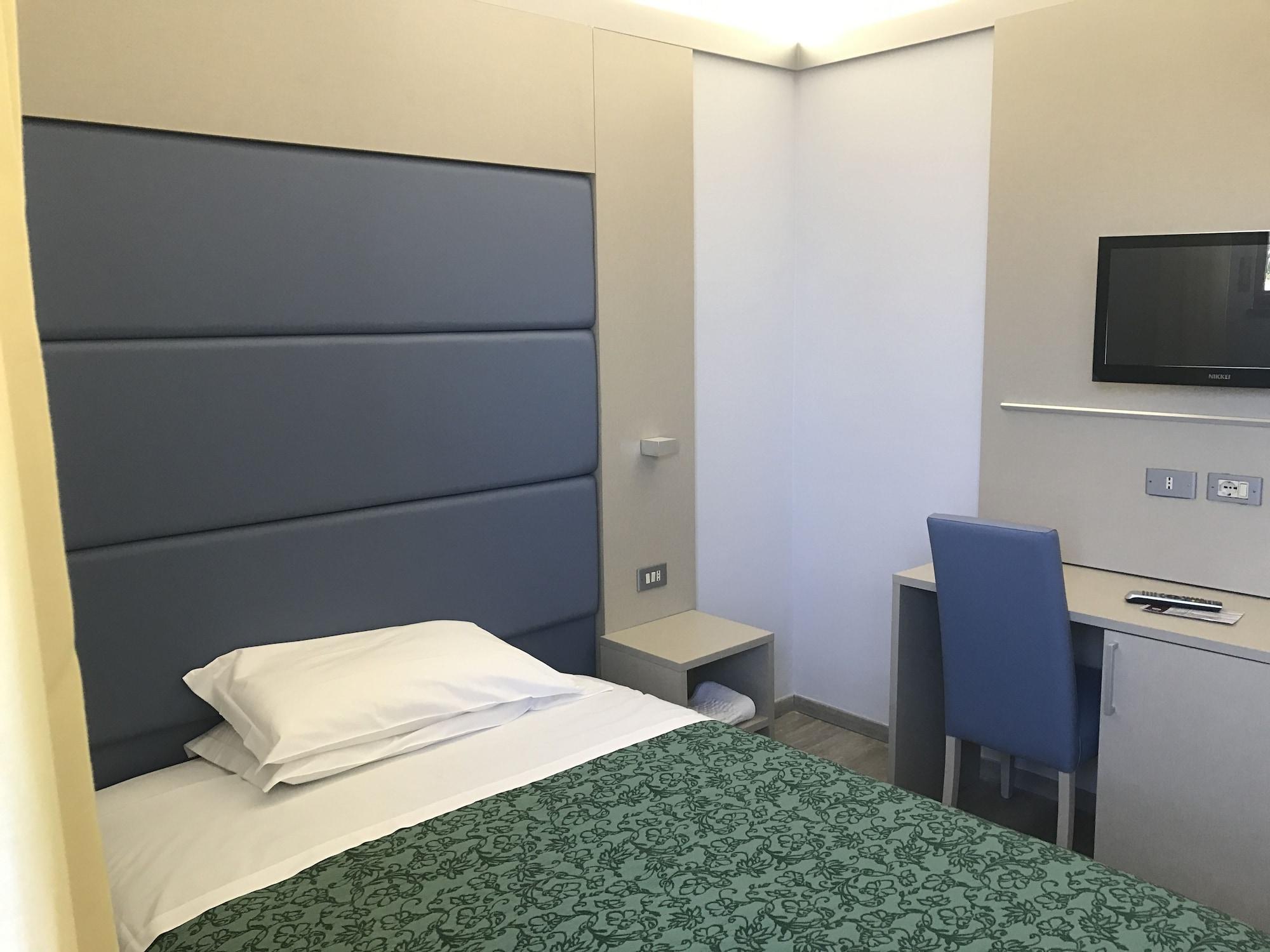Hotel Elisabeth Due Фано Экстерьер фото