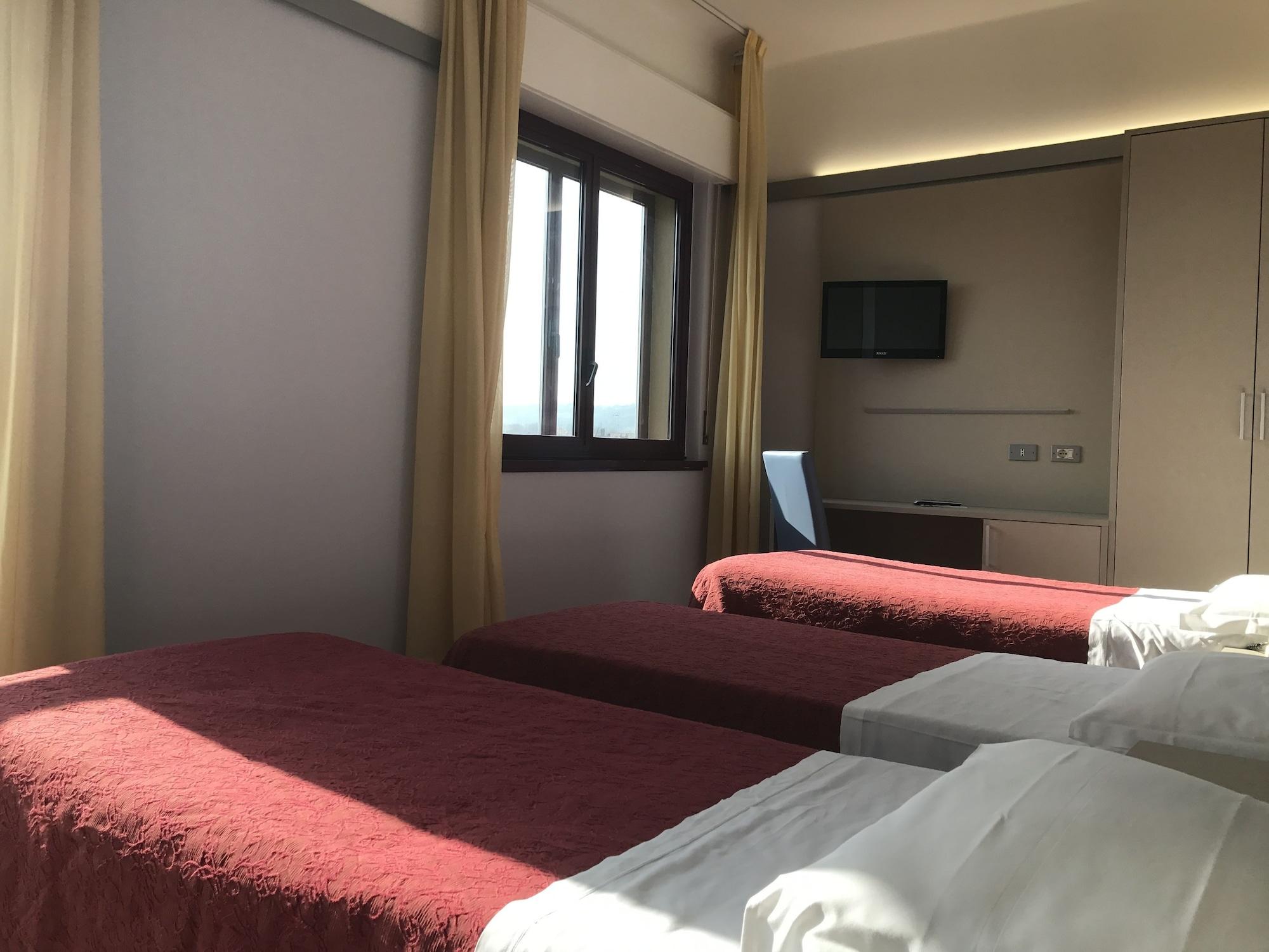Hotel Elisabeth Due Фано Экстерьер фото