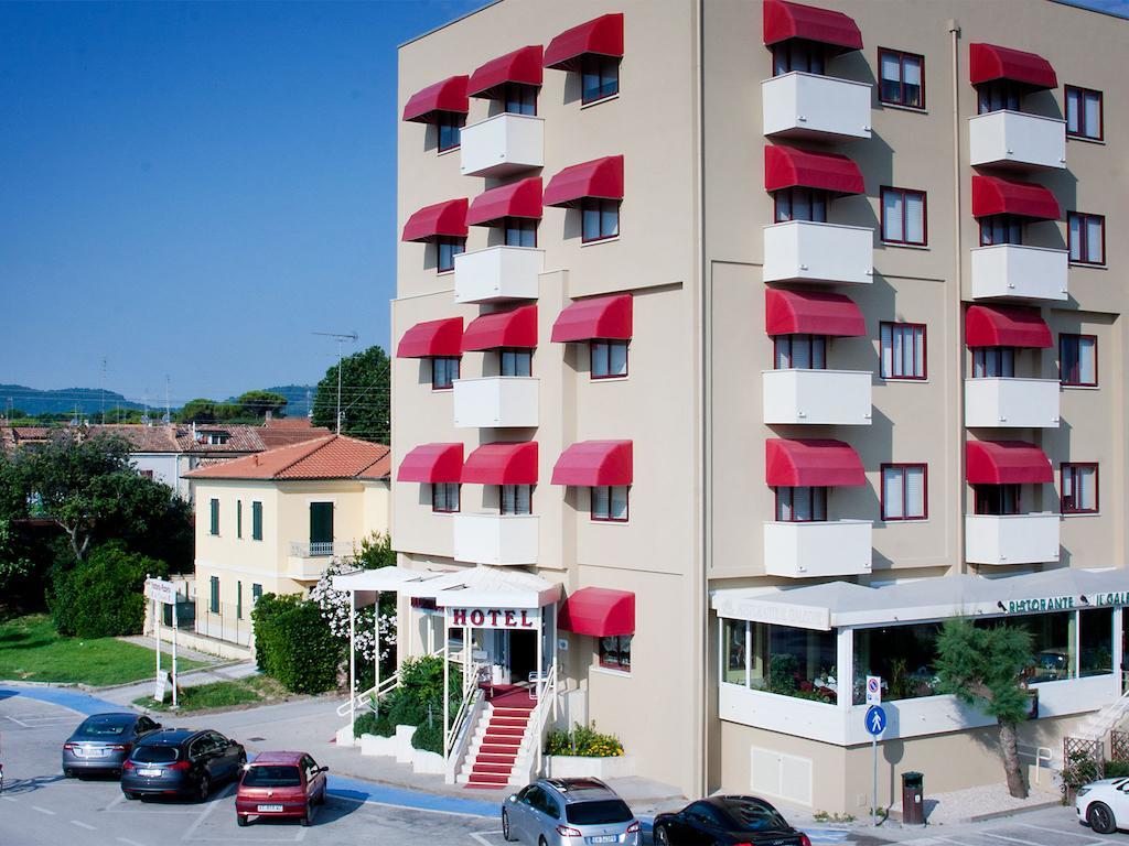 Hotel Elisabeth Due Фано Экстерьер фото